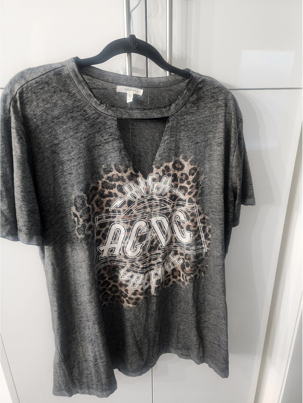 Maurices XL Gray AC/DC Graphic T-Shirt with Leopard Print and Cutout Neckline - Picture 1 of 3